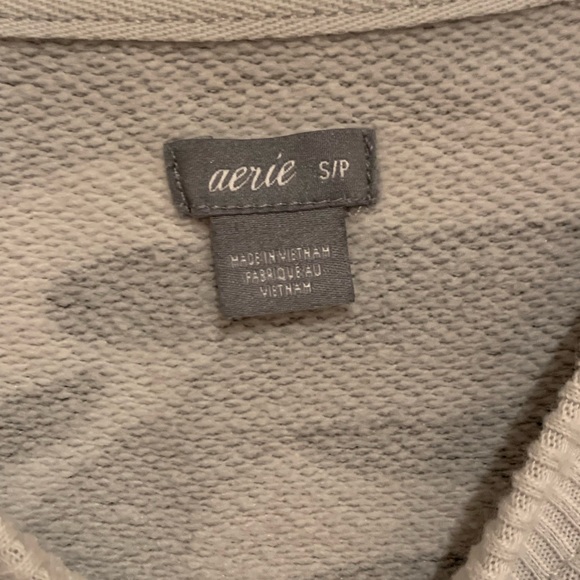 🌿AERIE Oversized sweatshirt. - Picture 2 of 3